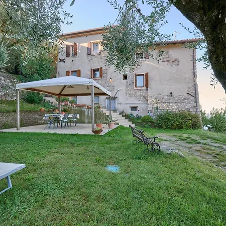 Apartamento Casa Silvia I Mit Garden Albisano