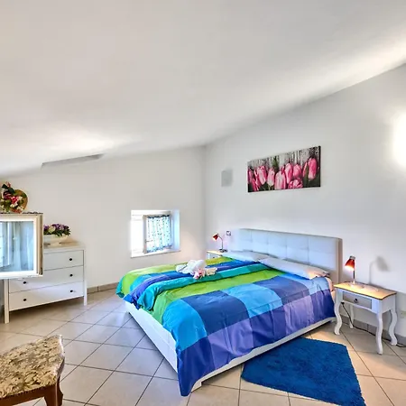 Casa Silvia I Mit Garden * Albisano