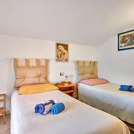 Apartamento Casa Silvia I Mit Garden *