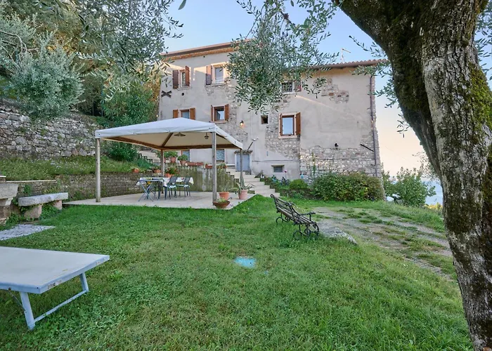 Apartment Casa Silvia I Mit Garden Albisano